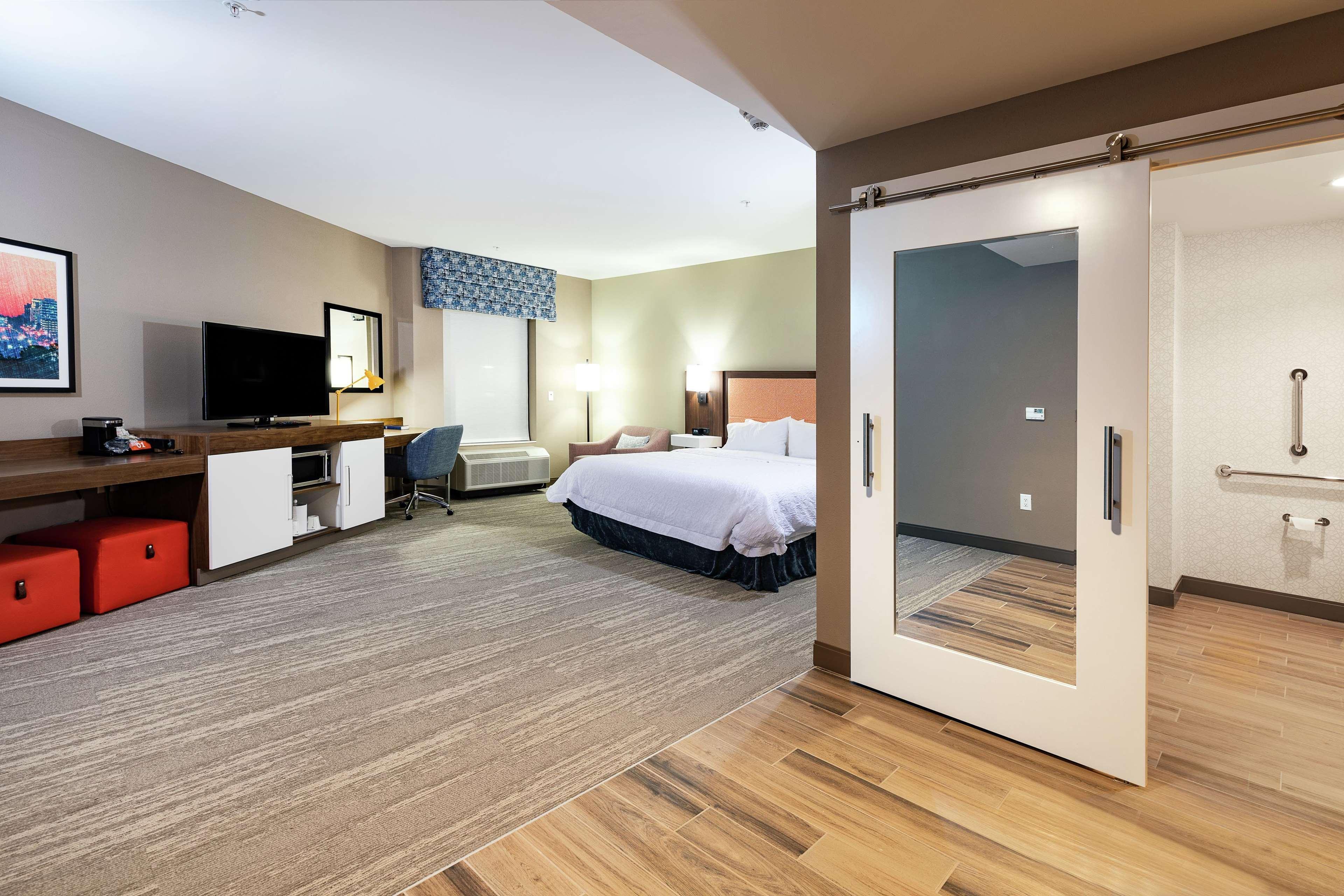 Hampton Inn & Suites By Hilton-Columbia Killian Road Екстериор снимка
