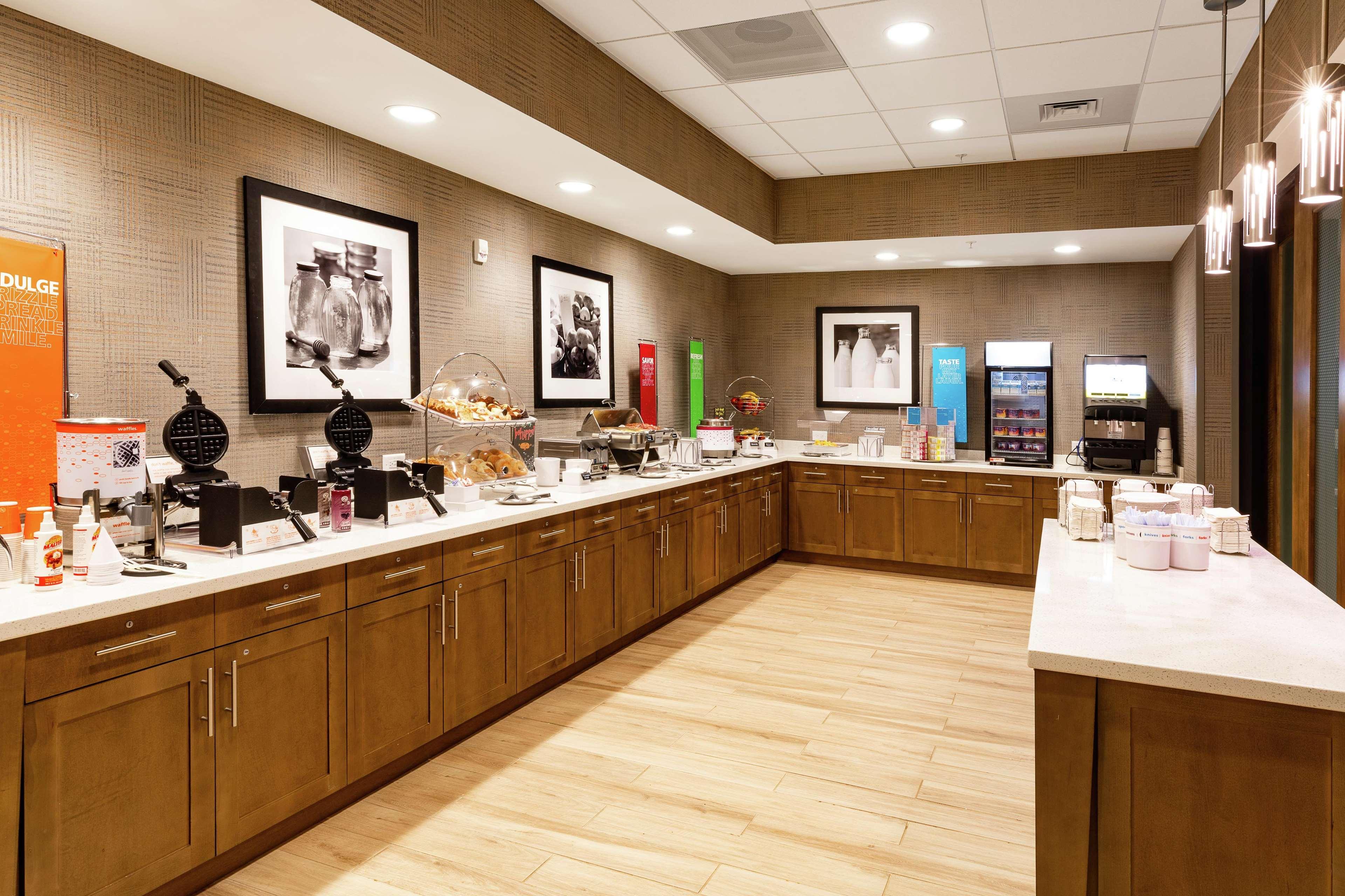 Hampton Inn & Suites By Hilton-Columbia Killian Road Екстериор снимка