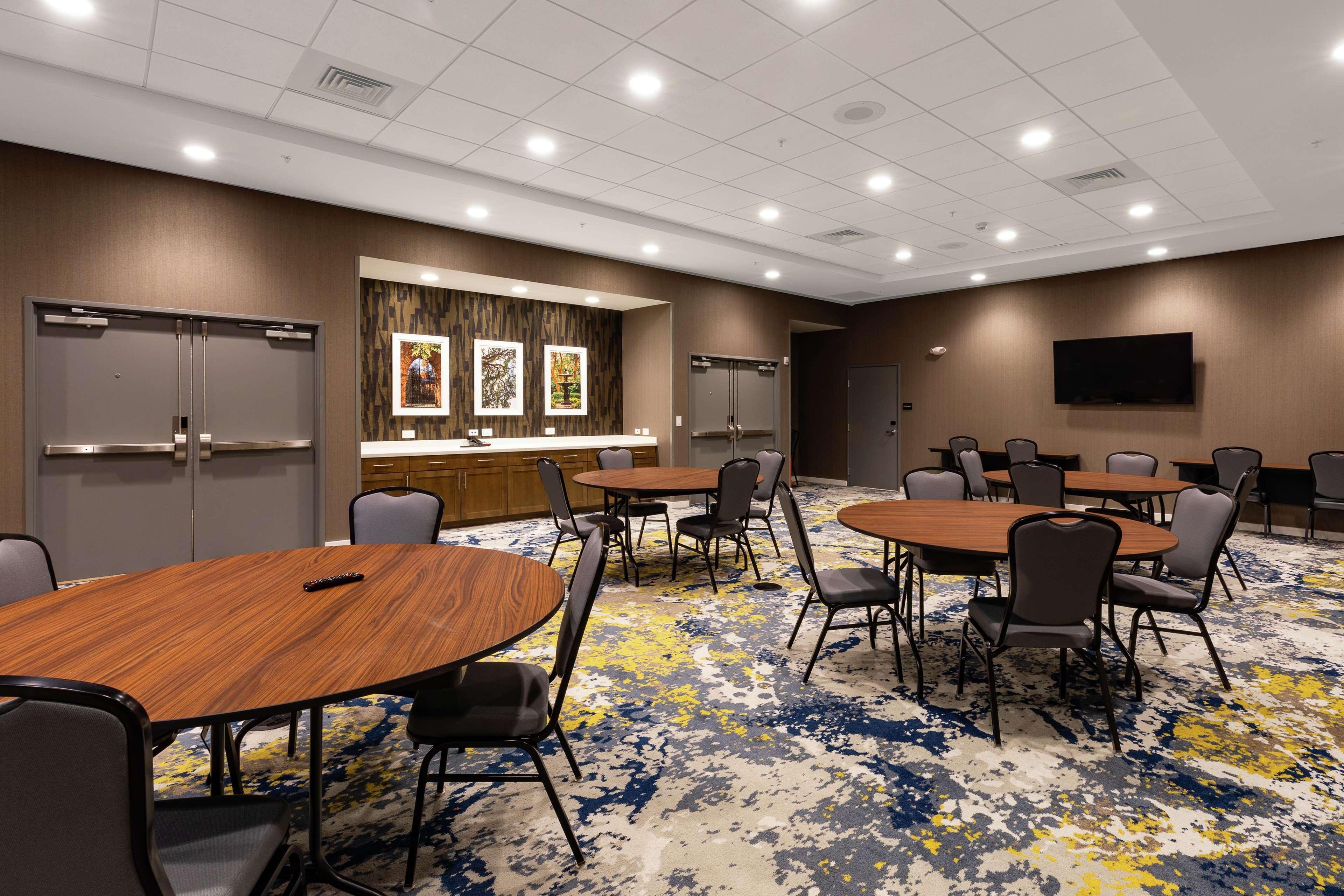 Hampton Inn & Suites By Hilton-Columbia Killian Road Екстериор снимка